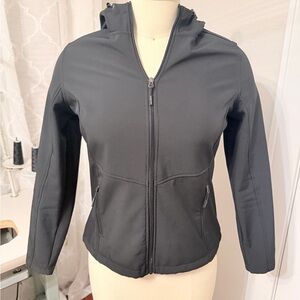 Women's Black Soft Shel Jacket -M